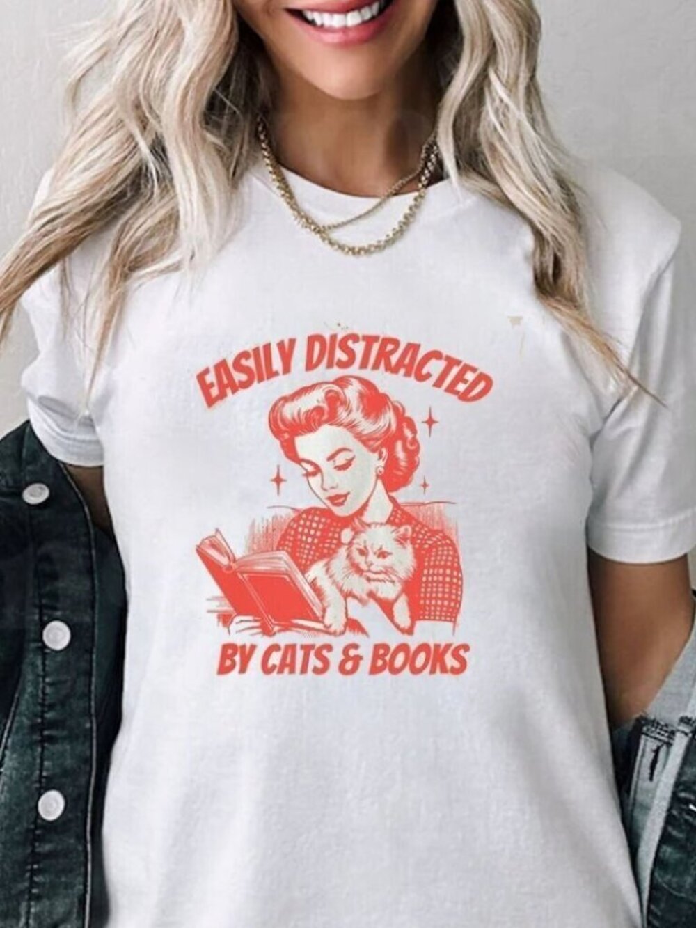 Cat Book Retro Cat Lover Bookish Funny Graphic T-Shirt 276